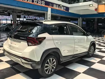Toyota Yaris L 2021, 29000 км, за 9090.95 USD - фото 15