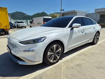 Kia K8 · 2023 год