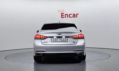 Hyundai Genesis 2014, 120849 км, за 6574.17 USD