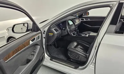 Hyundai Genesis 2014, 120849 км, за 6574.17 USD - фото 11