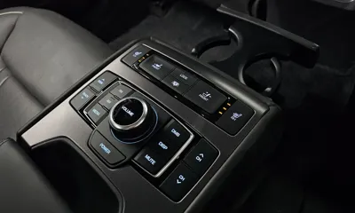 Hyundai Genesis 2014, 120849 км, за 6574.17 USD - фото 18