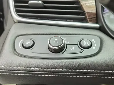 Buick LaCrosse 2020, 28100 км, за 11315.26 USD - фото 21
