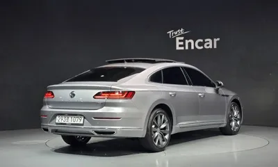 Volkswagen Arteon 2020, 155163 км, за 12871.35 USD