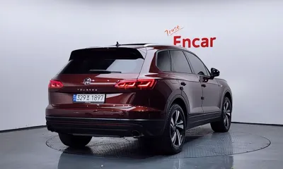 Volkswagen Touareg 2023, 37764 км, за 34952.09 USD