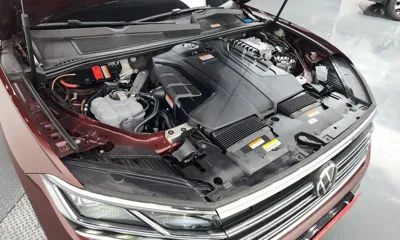 Volkswagen Touareg 2023, 37764 км, за 34952.09 USD - фото 6