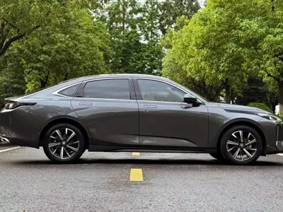 Changan Eado 2024, 5000 км, за 8651.98 USD