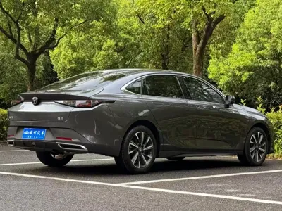 Changan Eado 2024, 5000 км, за 8651.98 USD