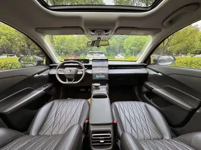 Changan Eado 2024, 5000 км, за 8651.98 USD - фото 12