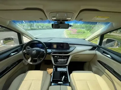 Buick GL8 2024, 70000 км, за 27809.94 USD - фото 14