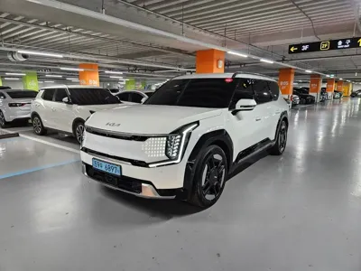 Kia EV9 · 2024 год