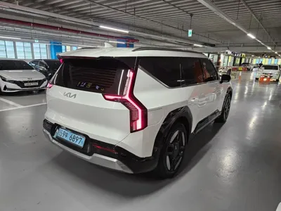 Kia EV9 2024, 22900 км, за 14657.99 USD