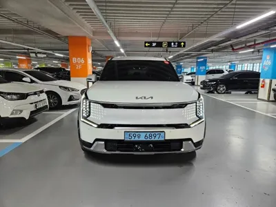 Kia EV9 2024, 22900 км, за 14657.99 USD