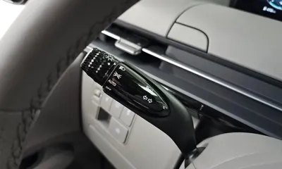 Hyundai Staria 2025, 57701 км, за 26913.48 USD - фото 27