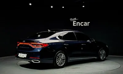 Hyundai Grandeur 2018, 46777 км, за 14006.52 USD