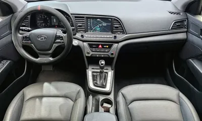 Hyundai Avante 2018, 56878 км, за 7700.78 USD - фото 7