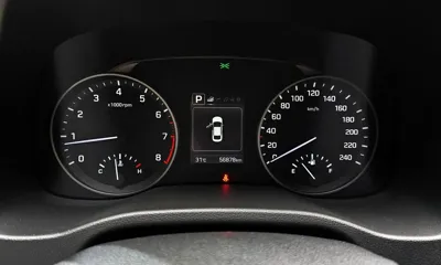 Hyundai Avante 2018, 56878 км, за 7700.78 USD - фото 8