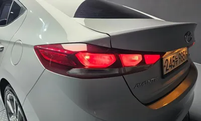 Hyundai Avante 2018, 56878 км, за 7700.78 USD - фото 23