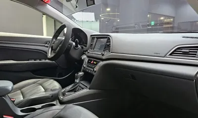 Hyundai Avante 2018, 56878 км, за 7700.78 USD - фото 28