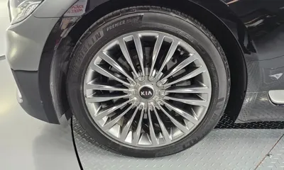 Kia K9 2019, 161244 км, за 12800.32 USD