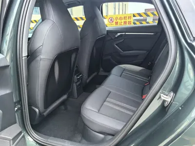 Audi A3 2023, 25700 км, за 24101.95 USD