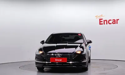 Hyundai Sonata 2022, 65348 км, за 10684.04 USD