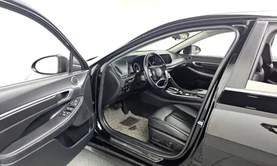 Hyundai Sonata 2022, 65348 км, за 10684.04 USD - фото 10