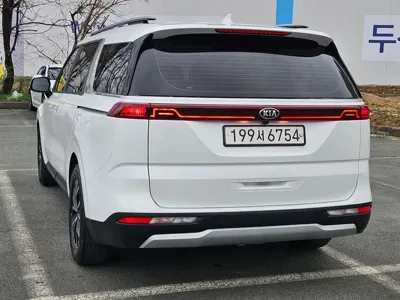 Kia Canival 2022, 30467 км, за 12344.79 USD