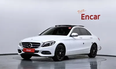 Mercedes-Benz C-Class · 2015 год