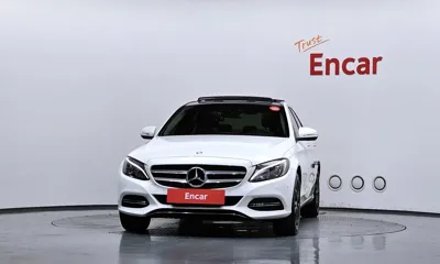 Mercedes-Benz C-Class 2015, 54683 км, за 10093.11 USD