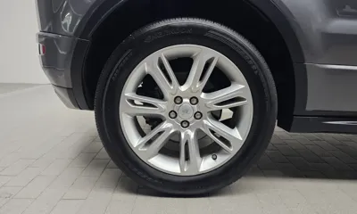 Land Rover Range Rover Evoque 2017, 139453 км, за 12052.97 USD