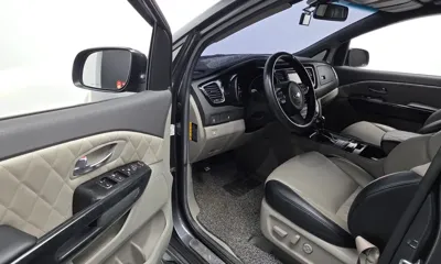 Kia Canival 2015, 160327 км, за 4234.53 USD - фото 10