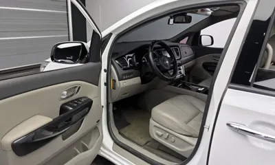 Kia Canival 2015, 179463 км, за 5761.58 USD - фото 10
