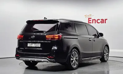 Kia Canival 2019, 122260 км, за 9984.23 USD
