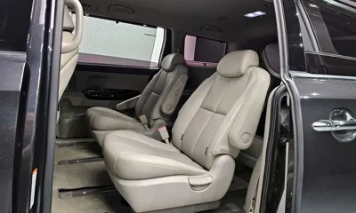 Kia Canival 2019, 122260 км, за 9984.23 USD - фото 12