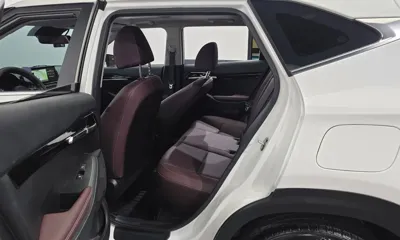 Kia Seltos 2023, 34488 км, за 14260.59 USD - фото 11
