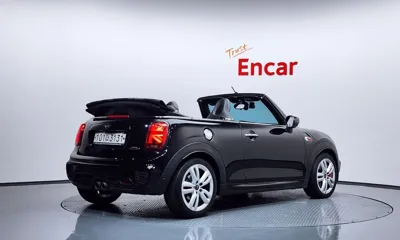 MINI Cooper Convertible 2020, 108373 км, за 14910.66 USD