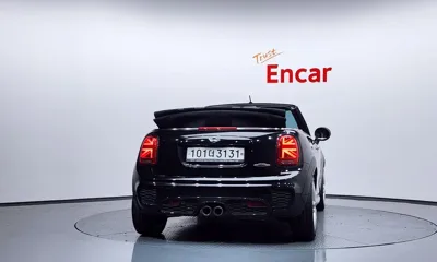 MINI Cooper Convertible 2020, 108373 км, за 14910.66 USD