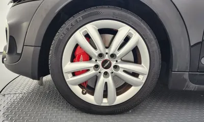 MINI Cooper Convertible 2020, 108373 км, за 14910.66 USD
