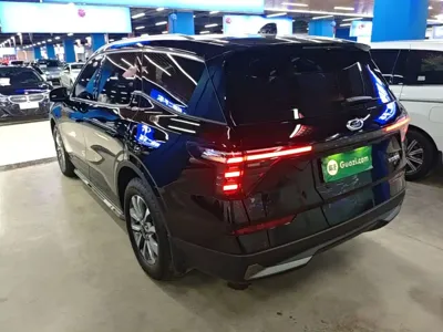 Ford Edge 2025, 7300 км, за 26603.22 USD