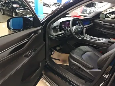 Ford Edge 2025, 7300 км, за 26639.38 USD - фото 16
