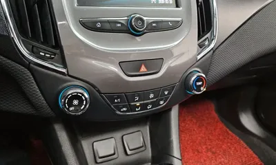 ChevroletGMDaewoo Cruze 2017, 102276 км, за 2973.24 USD - фото 17