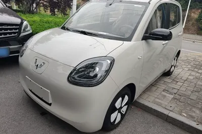 Wuling Hongguang MINIEV · 2025 год