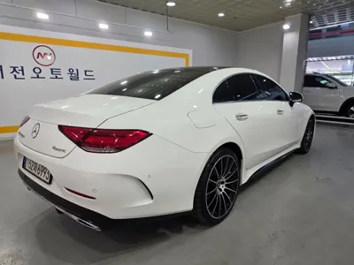 Mercedes-Benz CLS-Class 2019, 53016 км, за 28797.03 USD