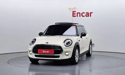 MINI Cooper 2019, 47649 км, за 11126.43 USD