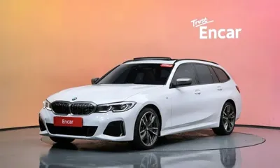 BMW 3-Series · 2022 год