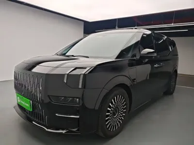 Zeekr 009 2024, 56900 км, за 42288.76 USD