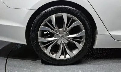 Hyundai Sonata 2015, 121800 км, за 7100.98 USD