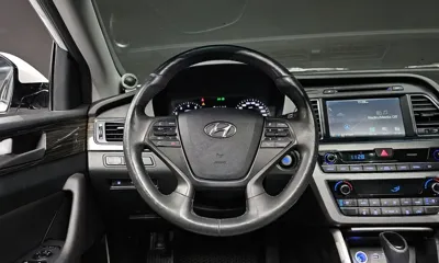 Hyundai Sonata 2015, 121800 км, за 7100.98 USD - фото 13