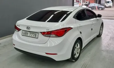 Hyundai Avante 2014, 161586 км, за 2953.92 USD