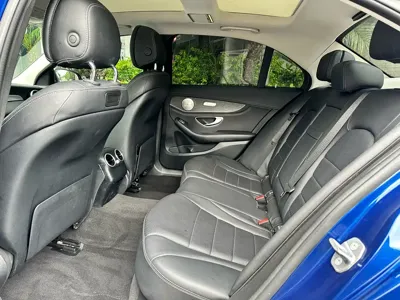Mercedes-Benz C-Class 2018, 91700 км, за 12212.83 USD - фото 12